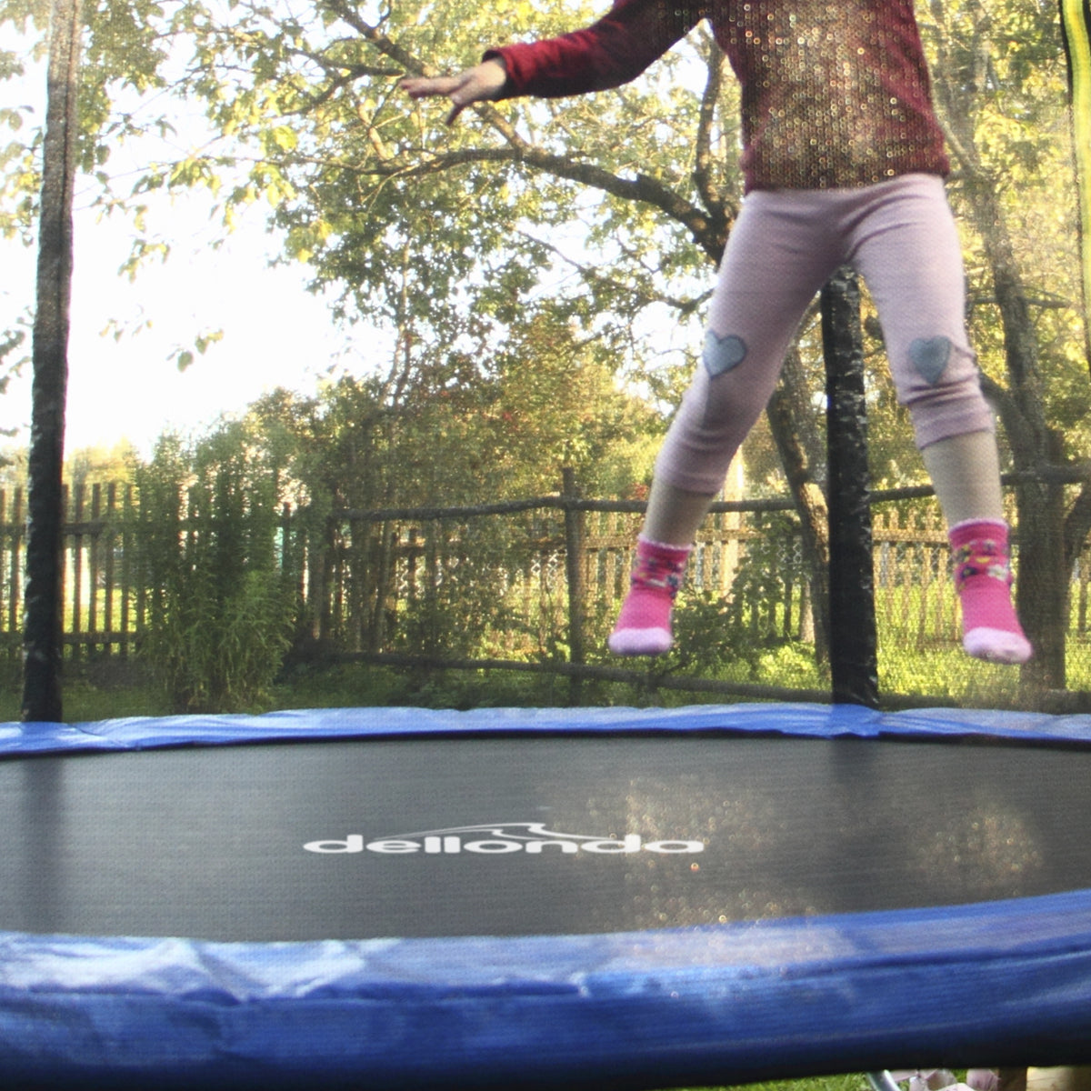 Dellonda 8ft Heavy-Duty Outdoor Trampoline with Safety Enclosure Net DL67