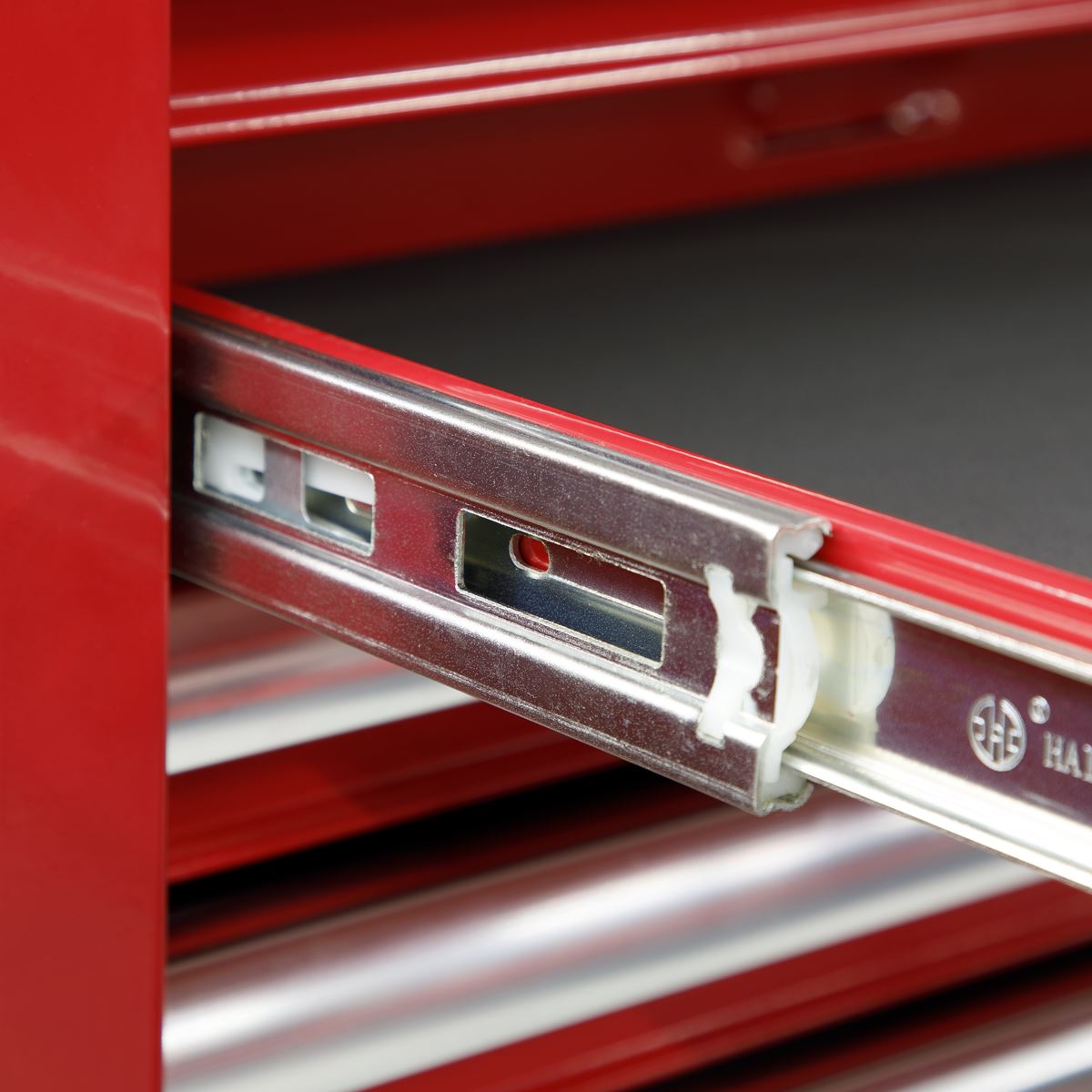 Sealey Rollcab 7 Drawer with Ball Bearing Slides - Red AP26479T