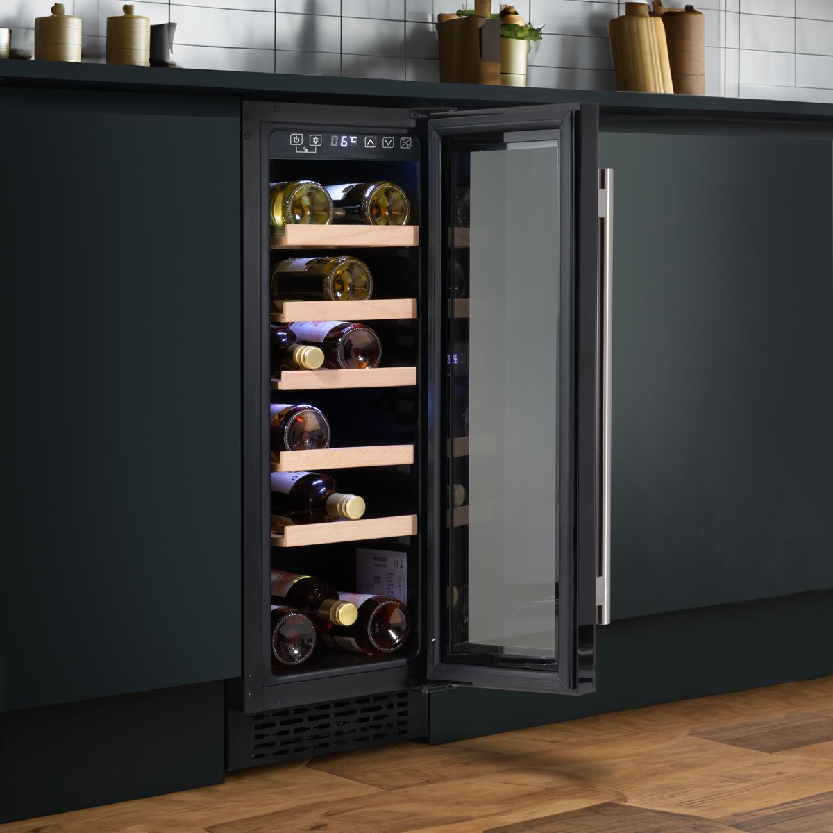 Sealey Baridi 20 Bottle Slim 30cm Built-In Wine Cooler, Touchscreen Controls, Black DH203