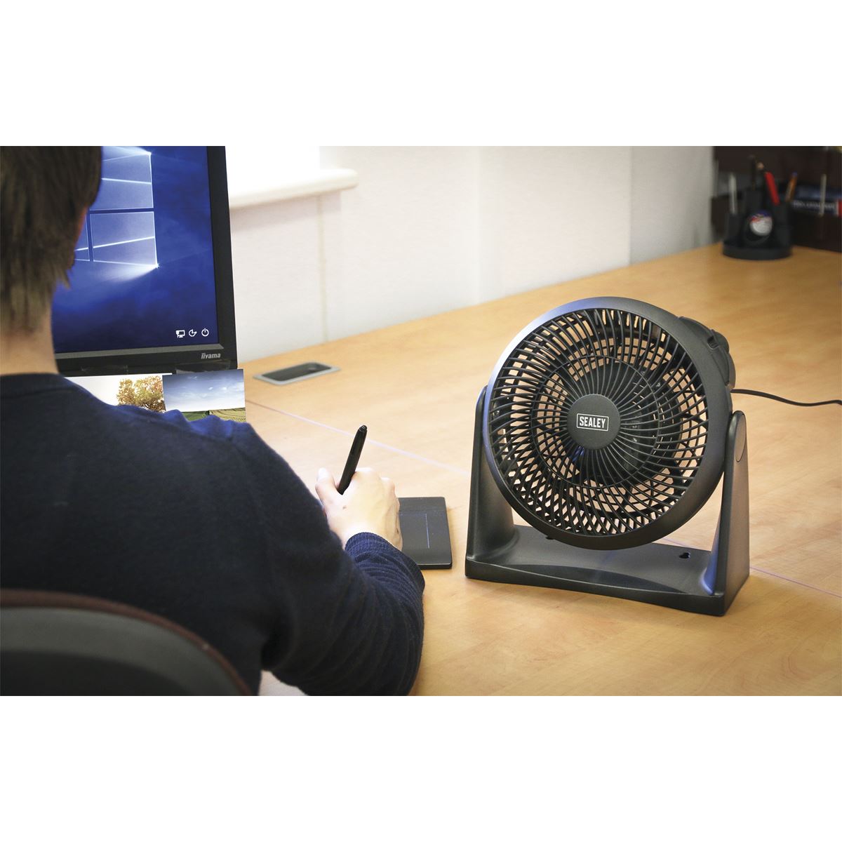 Sealey Desk/Floor Fan 3-Speed 8" 230V SFF08