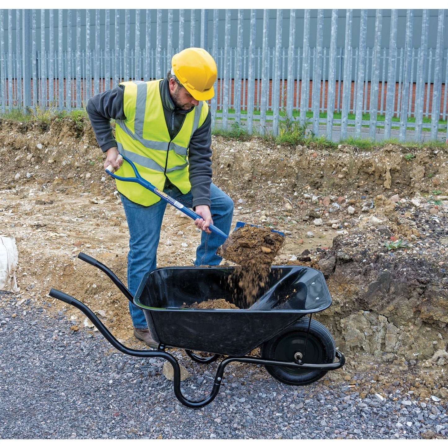 Draper Metal Tray Contractors Wheelbarrow (85L) BWB - 82755