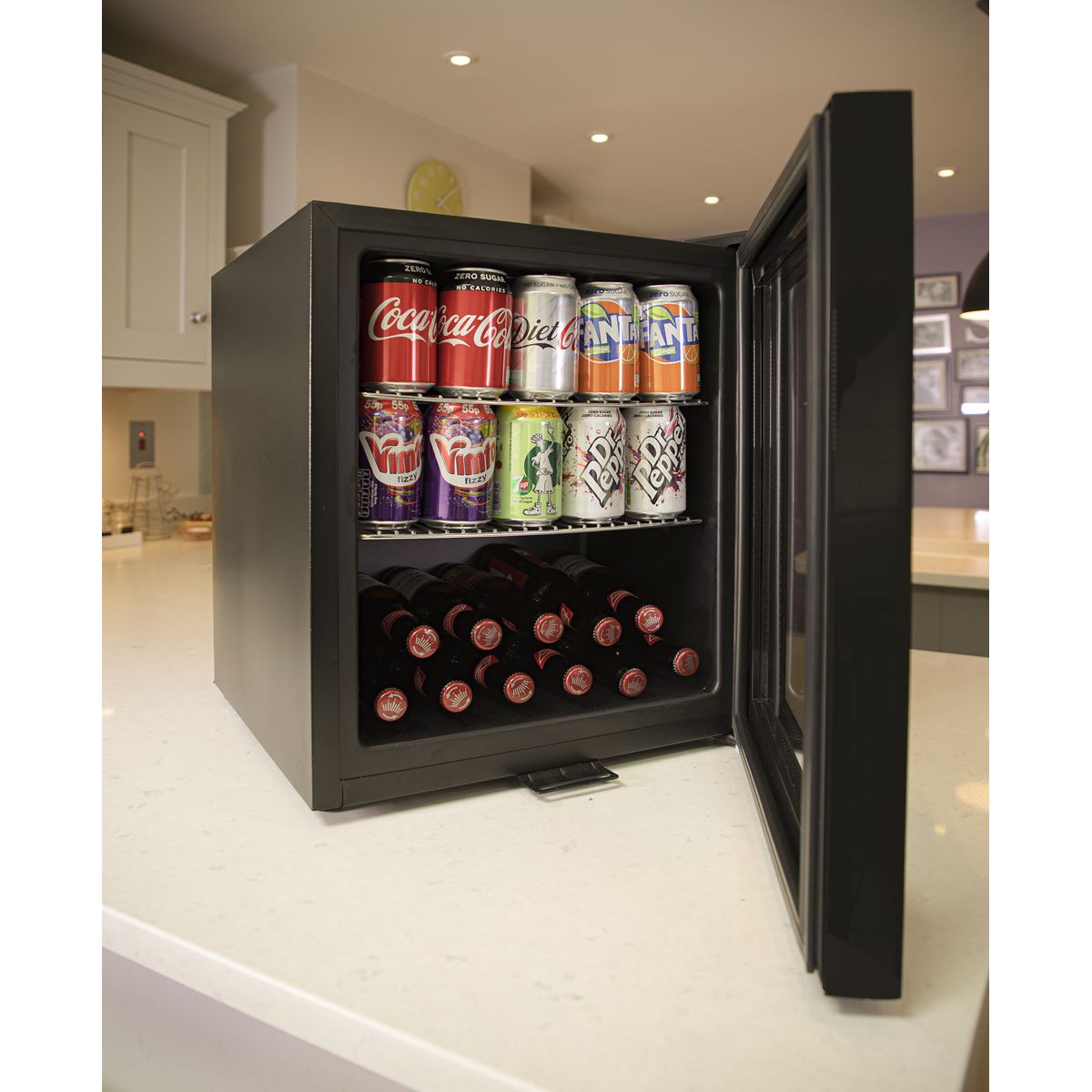 Baridi 50L Table Top Beer & Drinks Mini Fridge with Light 3-10�C - Black & Glass DH12