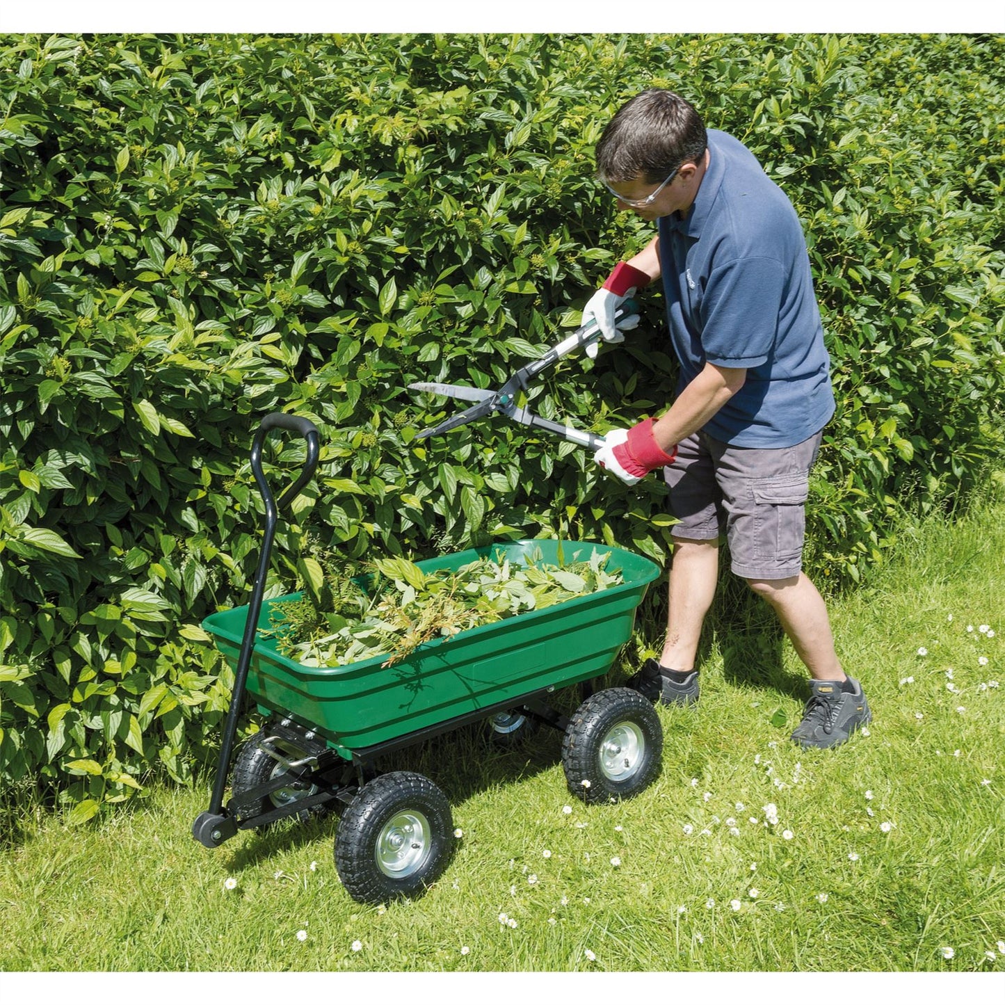 Draper Garden Tipper Cart Trolley Robust but Lightweight with 75L Tipping Bucket - 58553