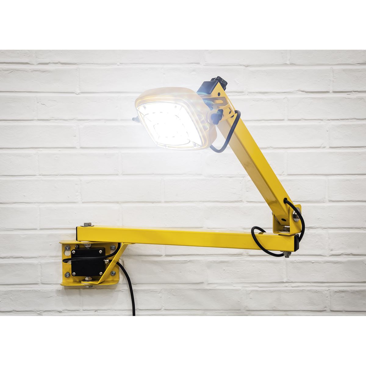 Sealey Loading Bay Floodlight 30W SMD LED LED30WDL