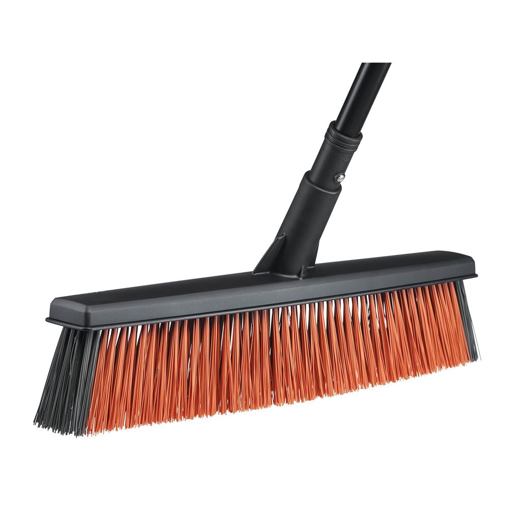 Fiskars Solid All Purpose Yard Broom, L