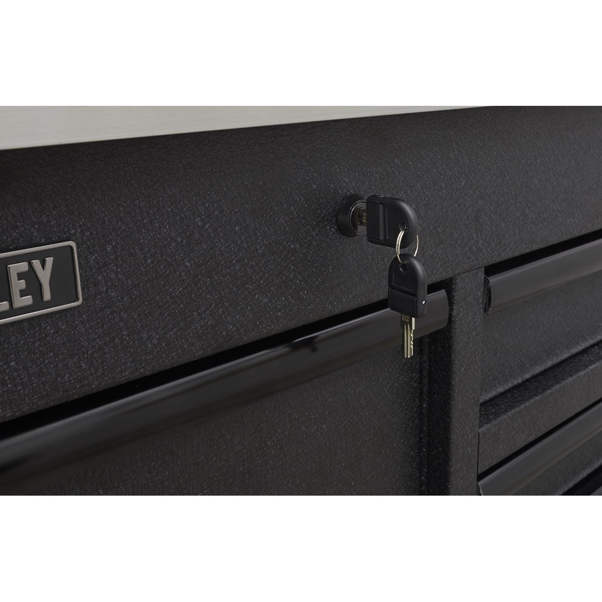 Sealey Mobile Tool Cabinet 1600mm with Power Tool Charging Drawer AP6310BE