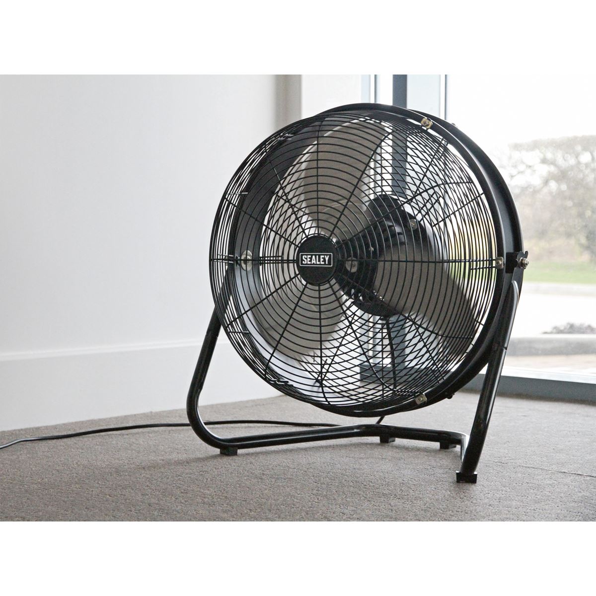 Sealey Ind High Velocity Floor Fan with Internal Oscillation 18" HVF18IS