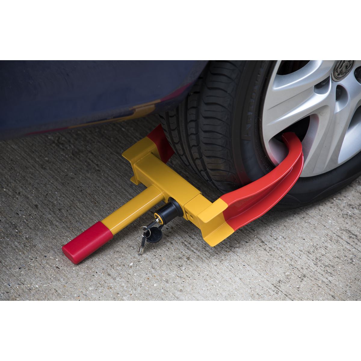 Sealey Claw Car Wheel Clamp with Lock & Key PB395