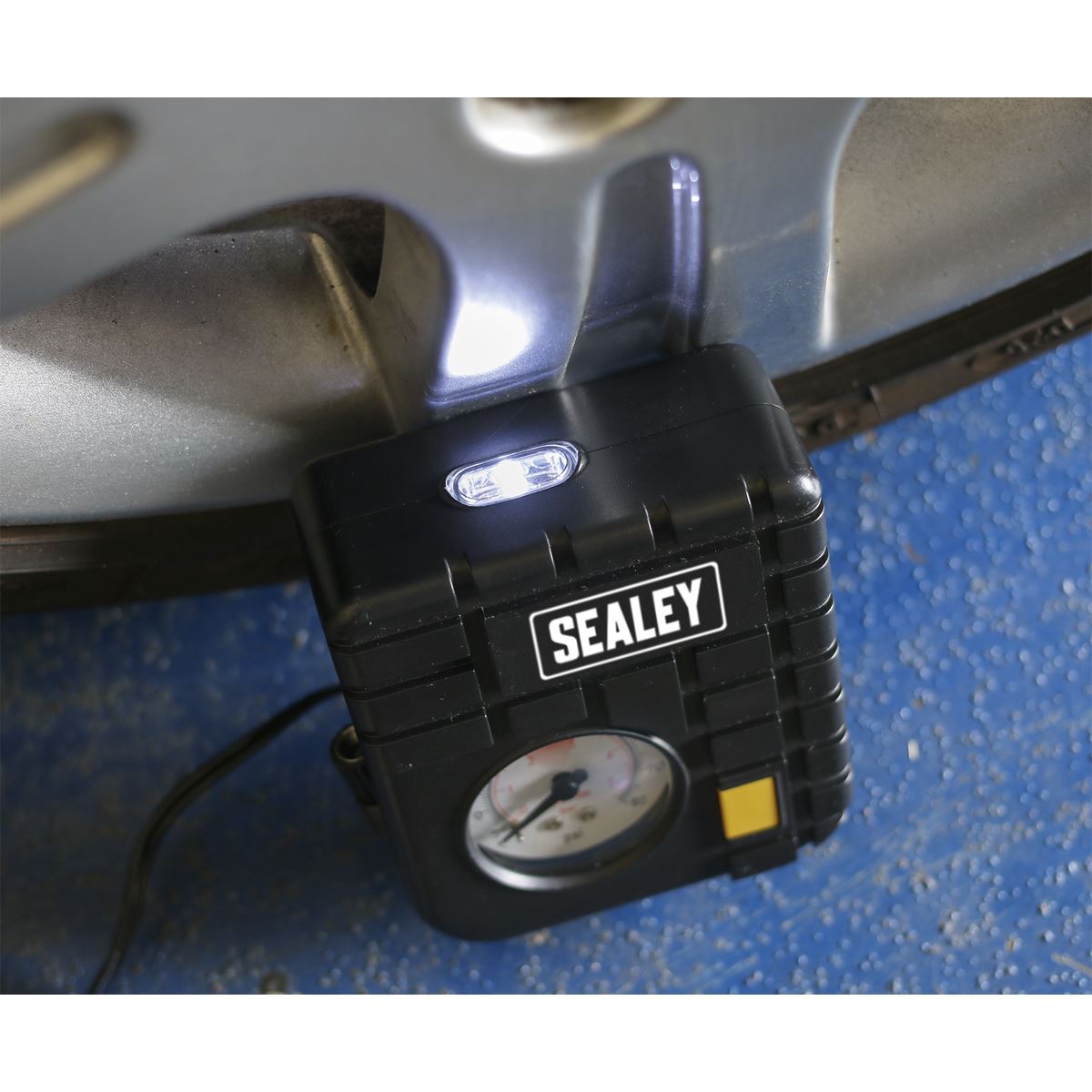 Sealey Micro Air Compressor with Work Light 12V MS163