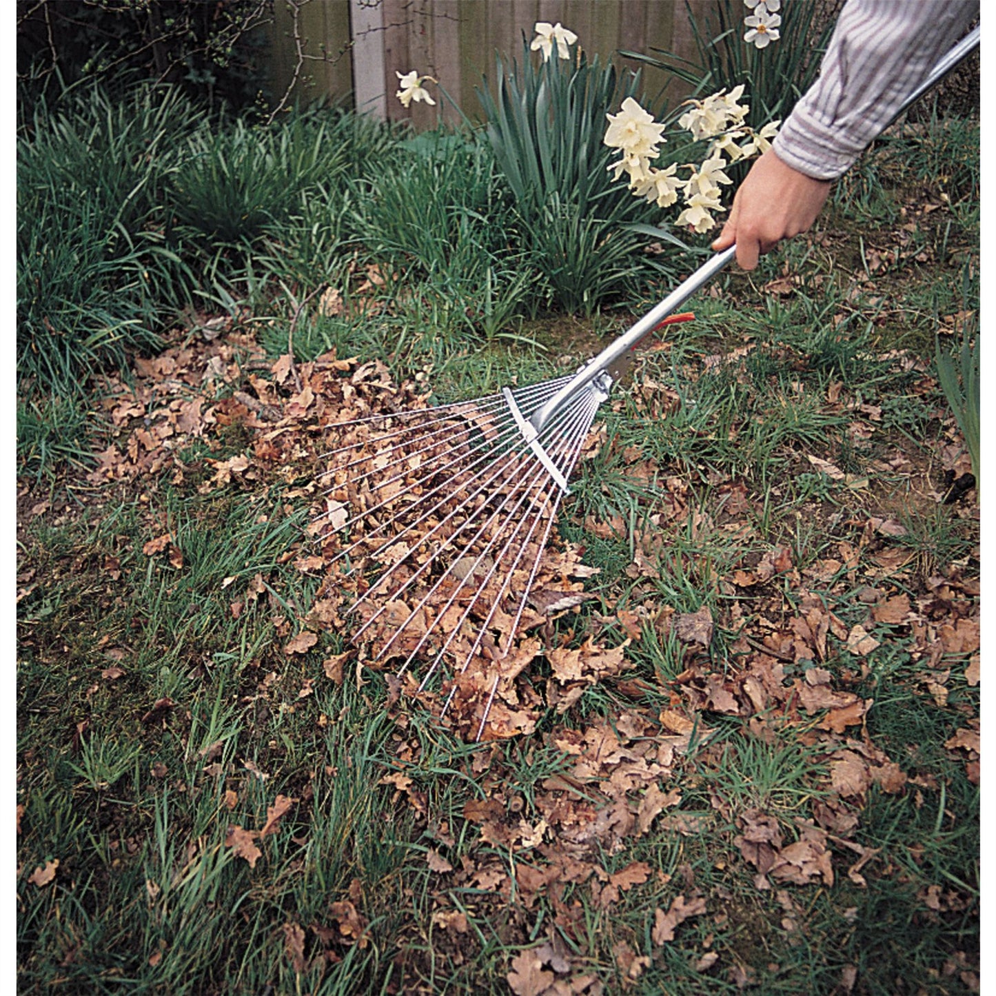 Draper Tools Adjustable Lawn Rake (190 - 570mm) - 21862