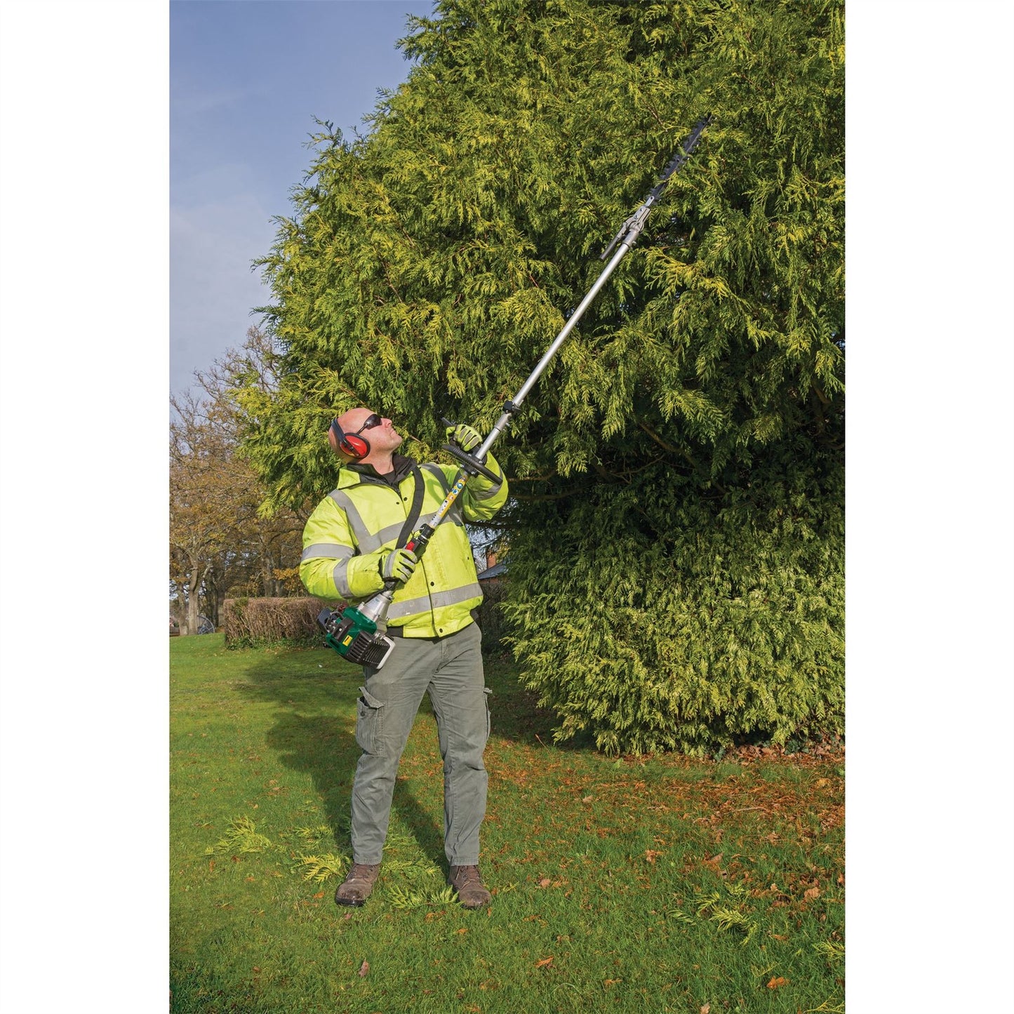 Draper 84706 Expert 32.5cc Petrol 4 in 1 Garden Tool