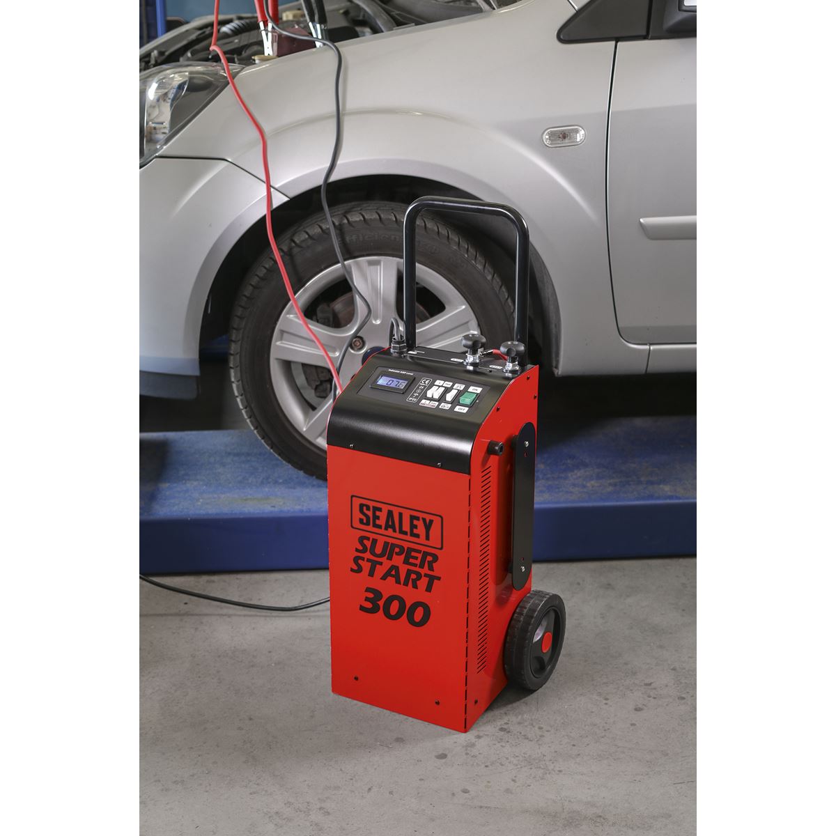 Sealey Starter/Charger 300Amp 12/24V SUPERSTART300