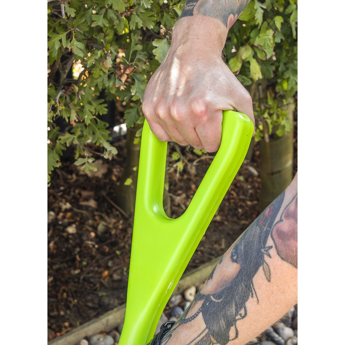 Sealey General-Purpose Polypropylene Shovel with 690mm Handle SS10