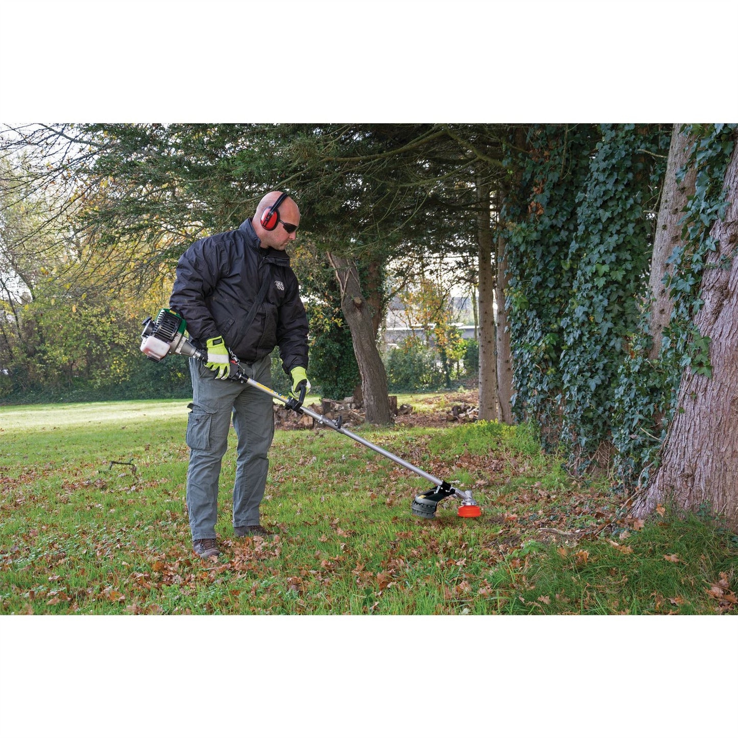 Draper 84706 Expert 32.5cc Petrol 4 in 1 Garden Tool