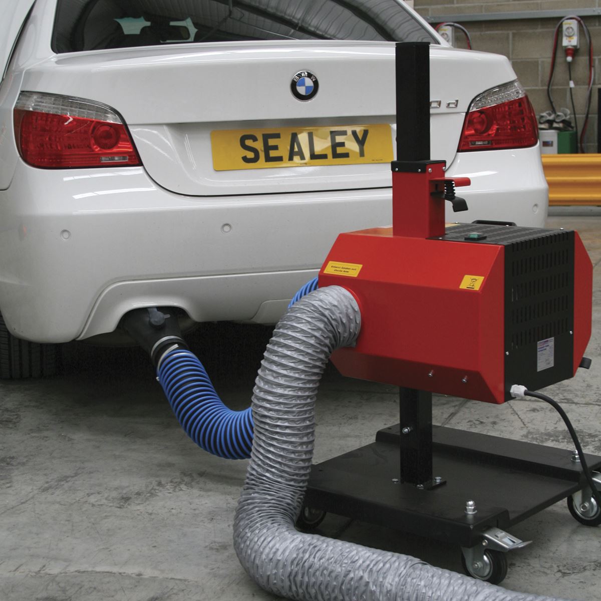 Sealey Exhaust Fume Extractor with 6m Ducting EFS/93