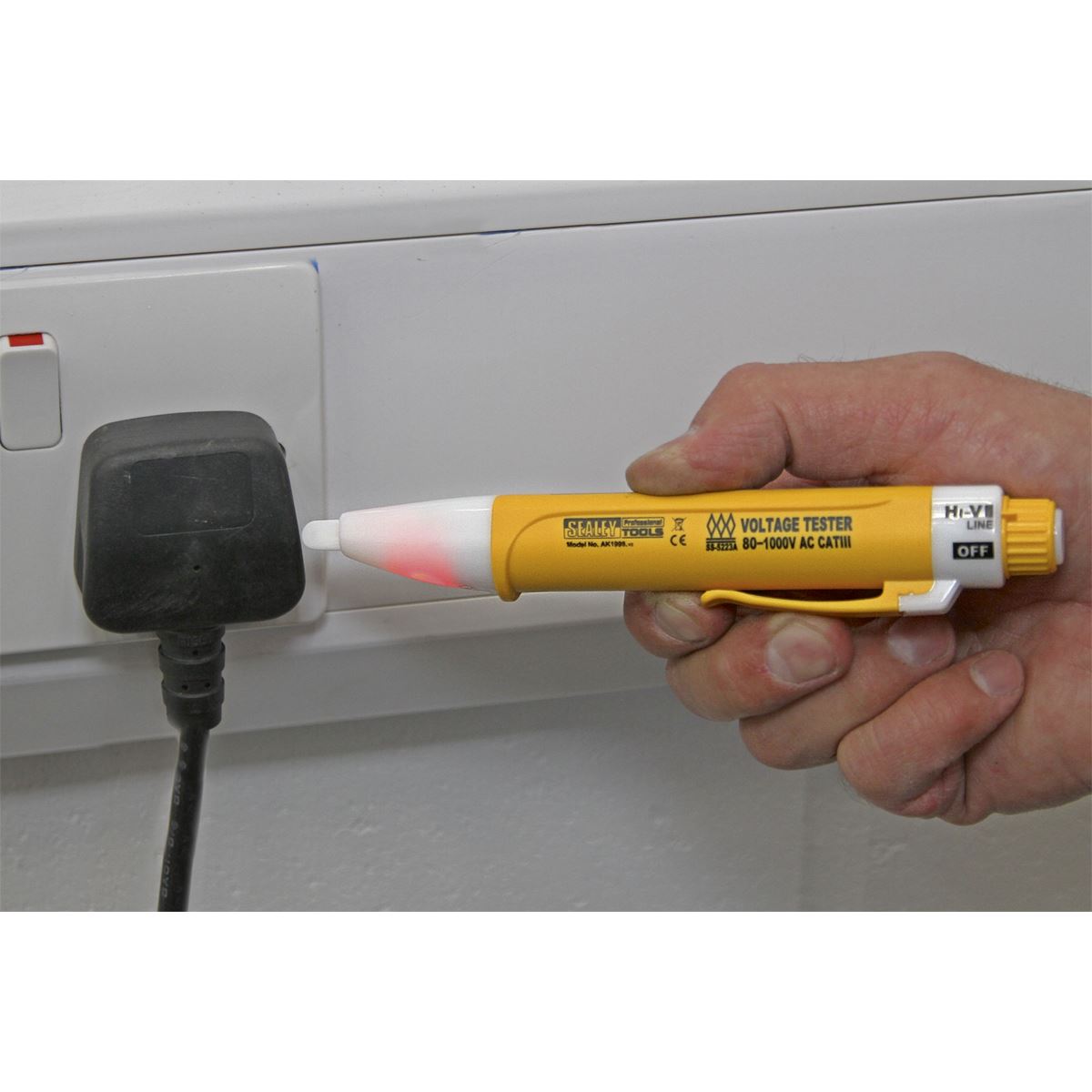 Sealey Non-Contact Voltage Detector 80-1000V AK1998