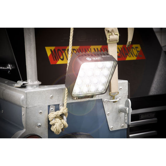 Sealey Square Work Light with Mounting Bracket 48W LED LED5S