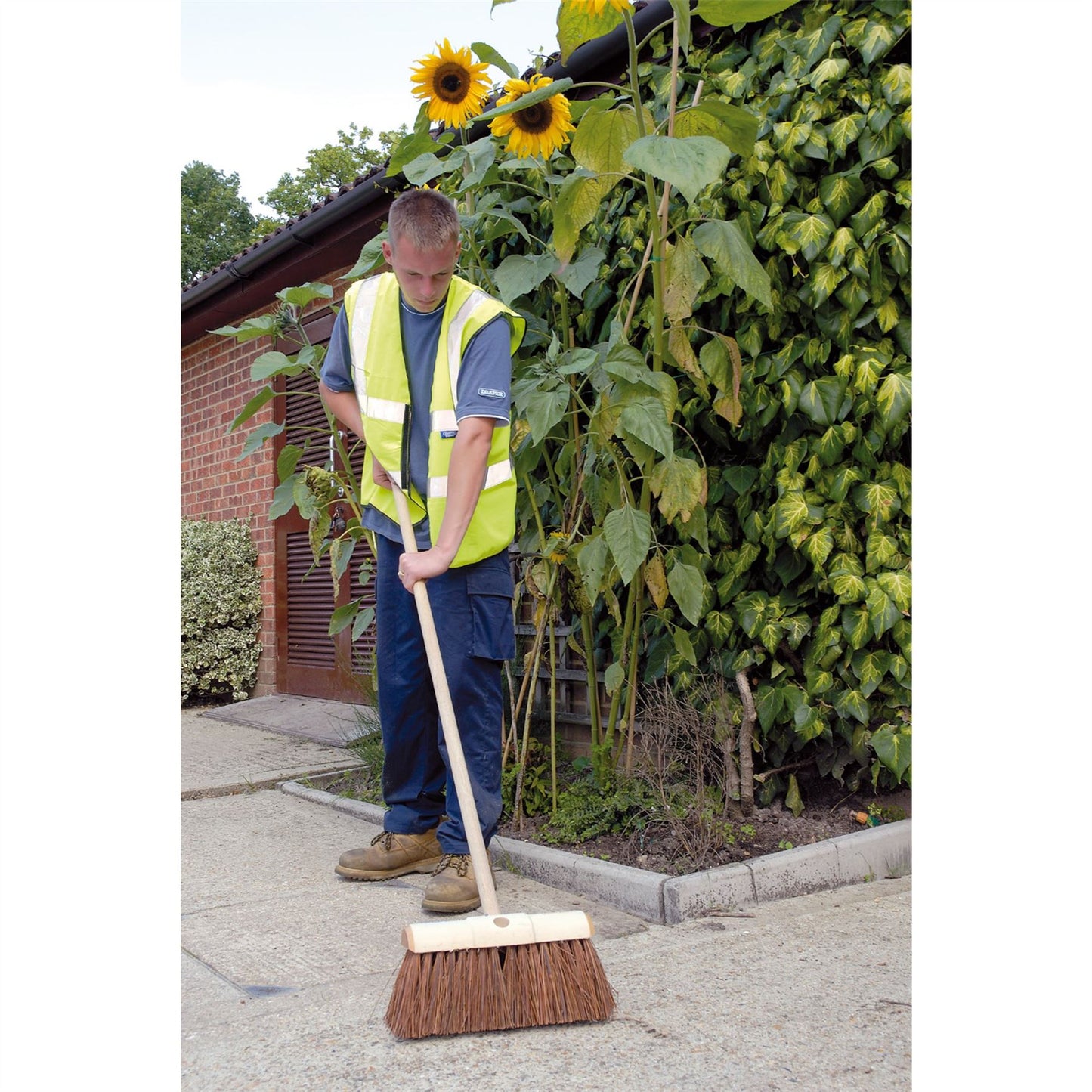 Summer Special Draper Tools Yard Broom (330mm) - 88618